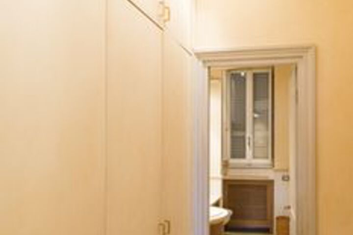 Room 20 of 35