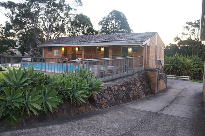 Property Grounds 16 of 28