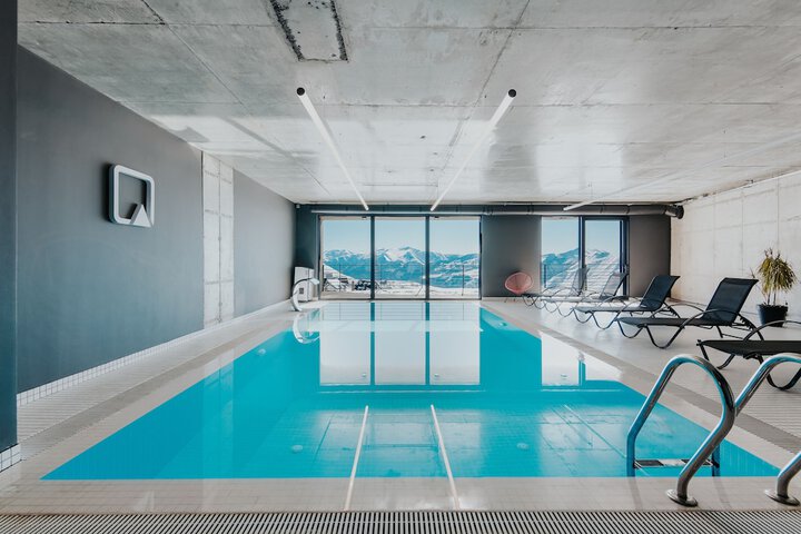 Pool 42 of 69