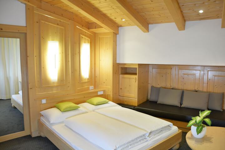 Room 12 of 55