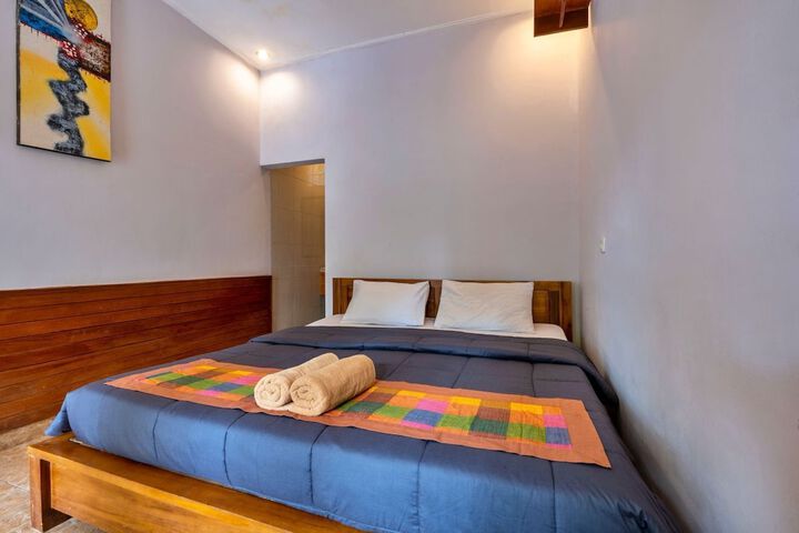 Room 8 of 23
