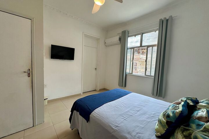Room 21 of 77