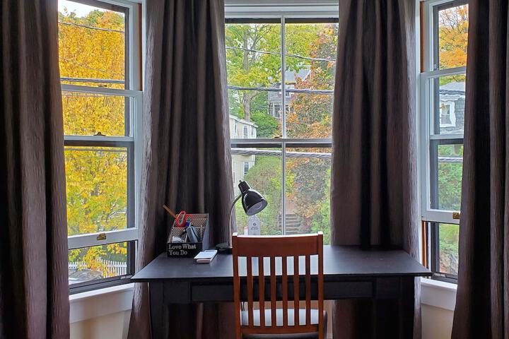Room 10 of 39