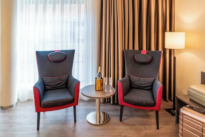 Room 21 of 84