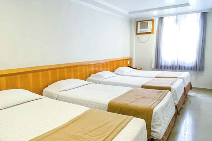 Room 34 of 72