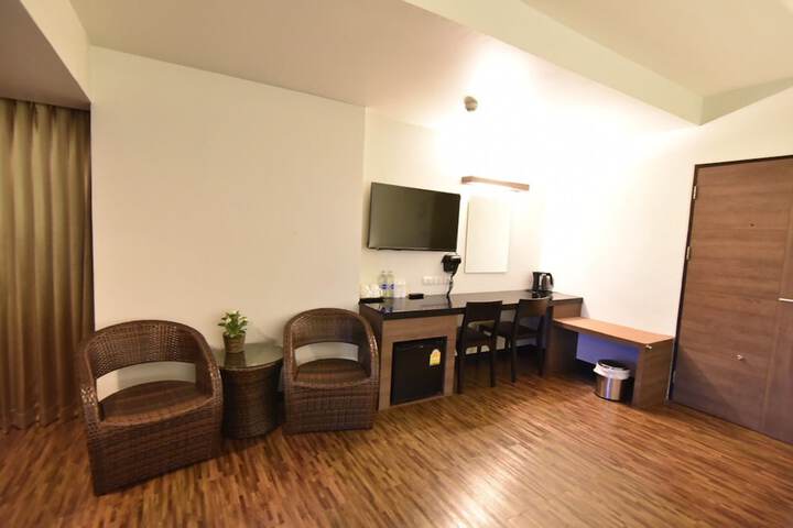 Room 17 of 50