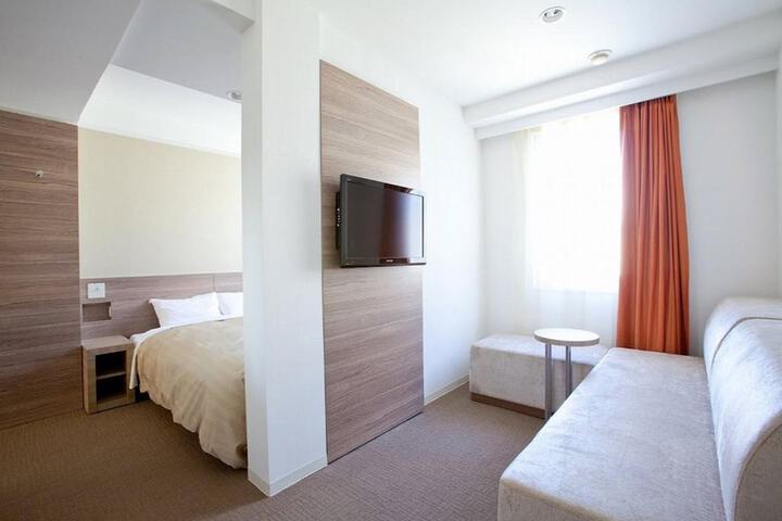 Room 15 of 75