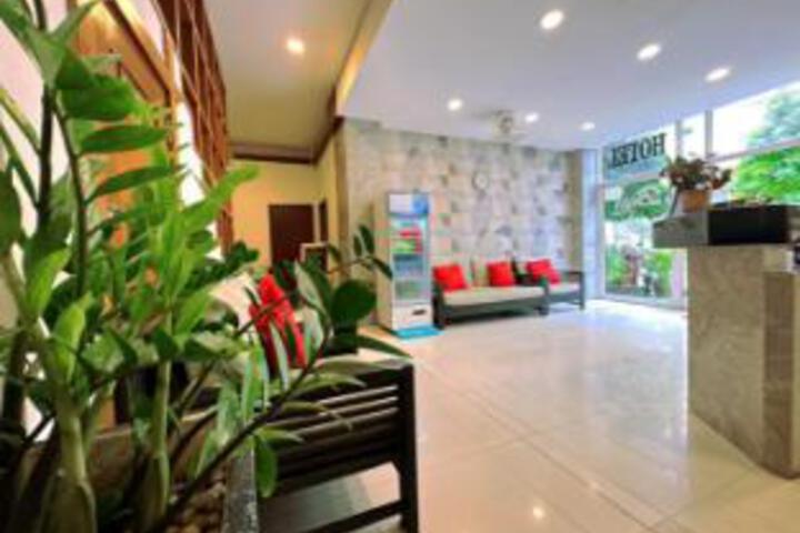 Guest Lobby