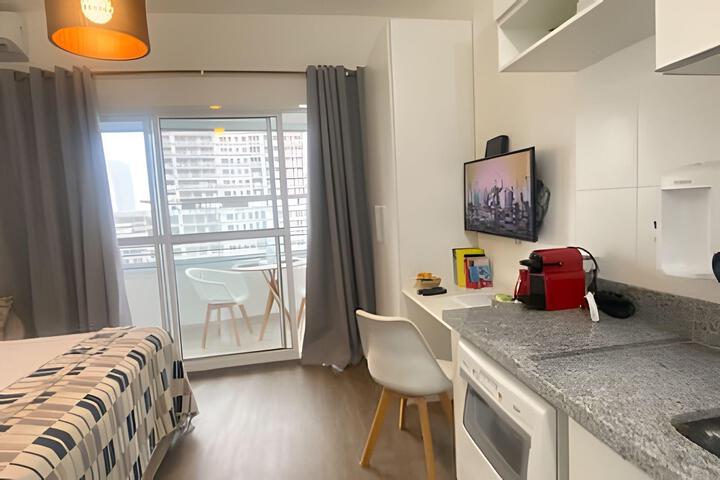 Room 6 of 19