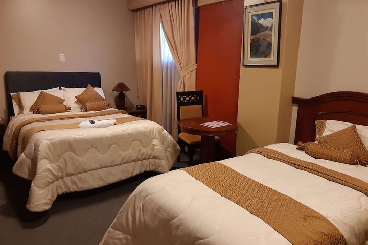Room 4 of 26