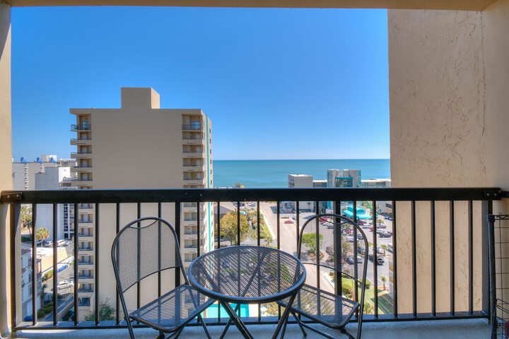 Terrace/Patio 9 of 17