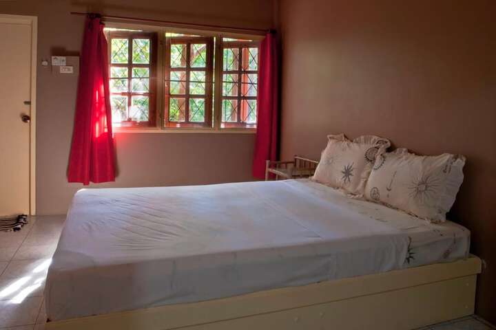 Room 15 of 32