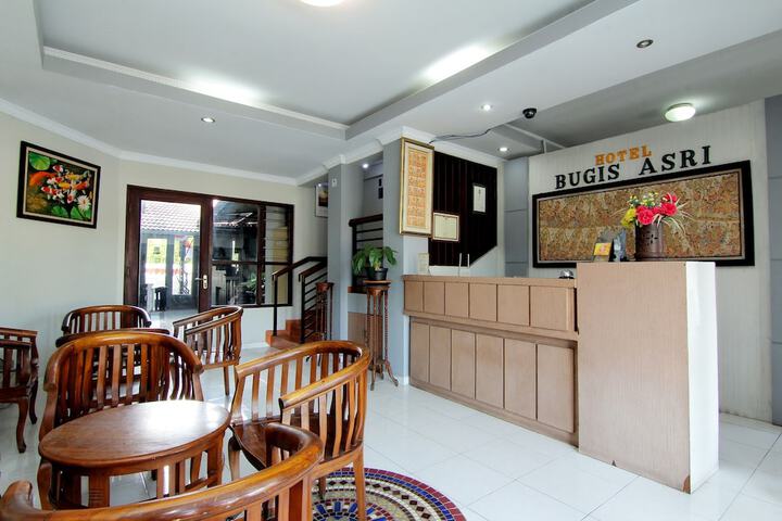 Hotel Interior 4 of 33