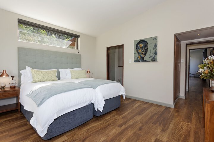 Room 14 of 95