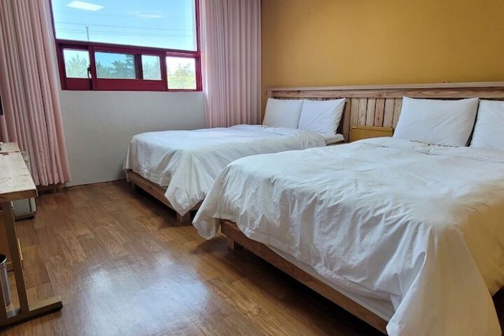 Room 7 of 21