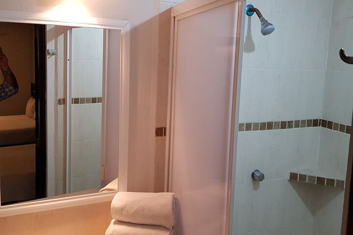 Room 7 of 7