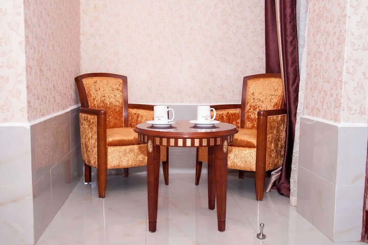 Room 45 of 66
