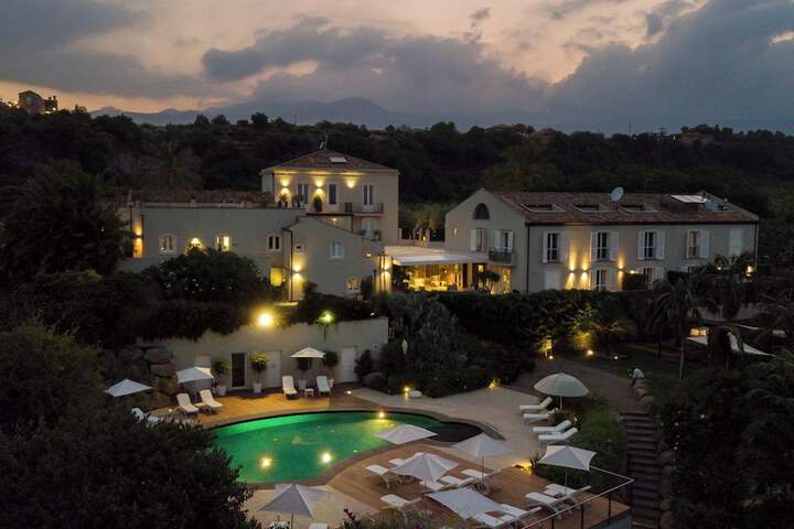 Hotel 201 of 209