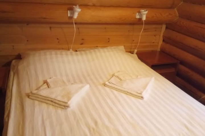 Room 13 of 48