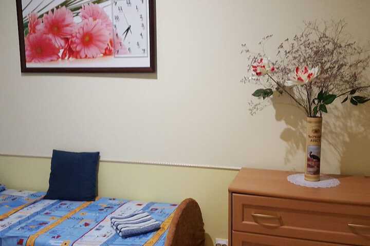 Room 18 of 28