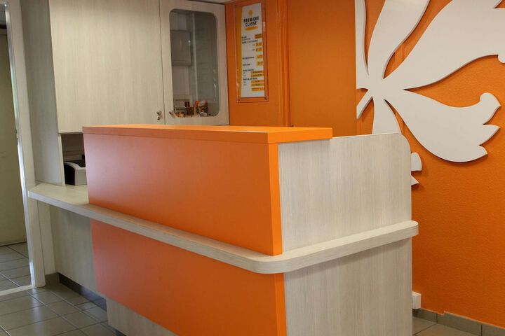 Guest Lobby