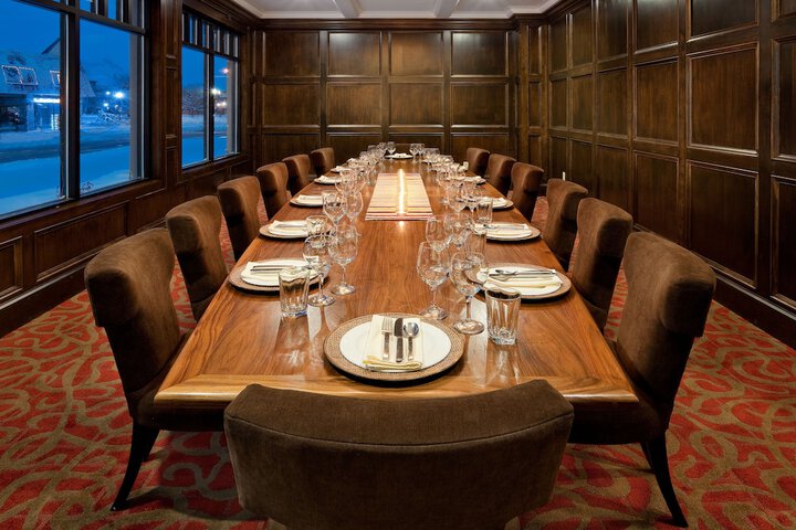 Meeting facility