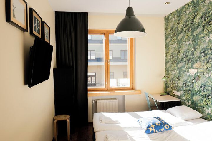Room 45 of 93