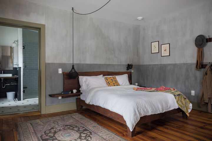 Room 7 of 21