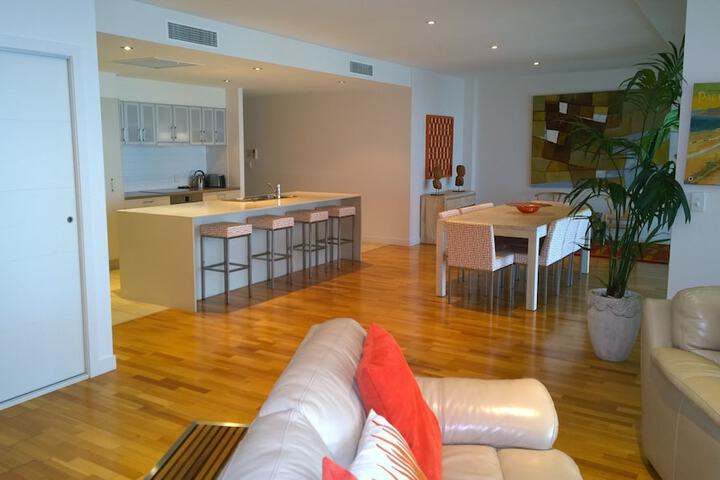 Room 12 of 41