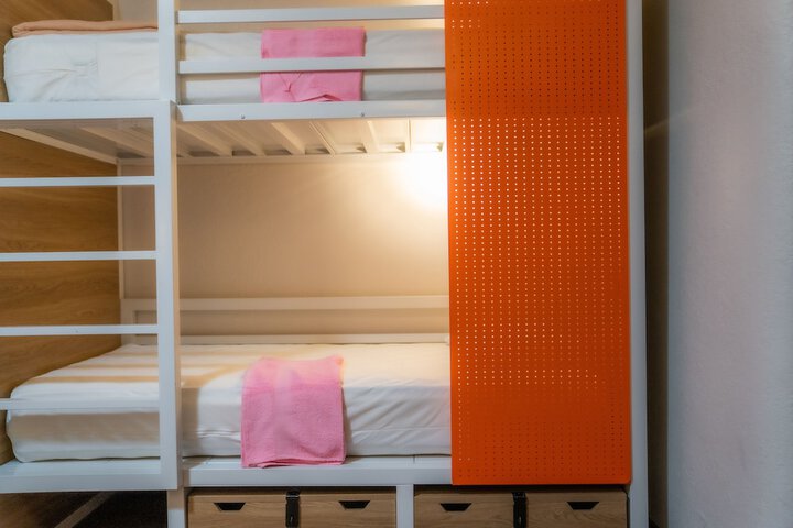 Room 21 of 58