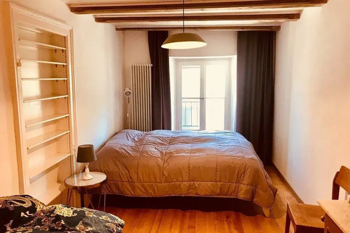 Room 2 of 19