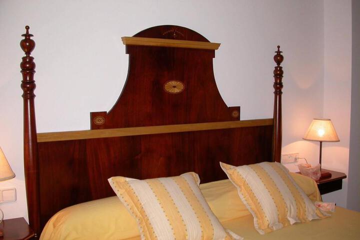 Image of CAN BERNAT CASETES