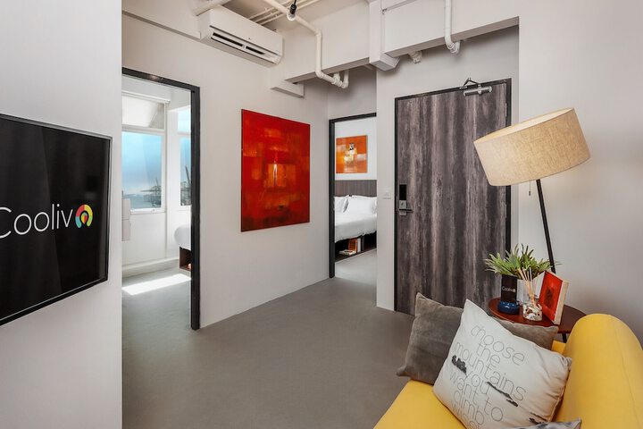 Room 13 of 64