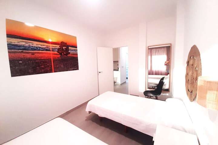 Room 15 of 48