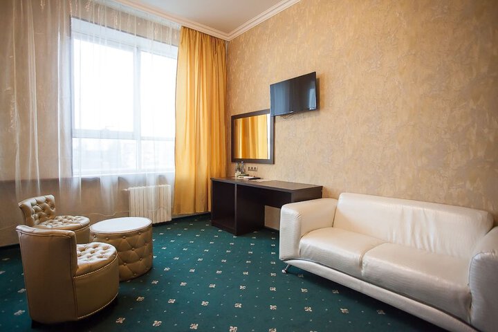 Room 18 of 39
