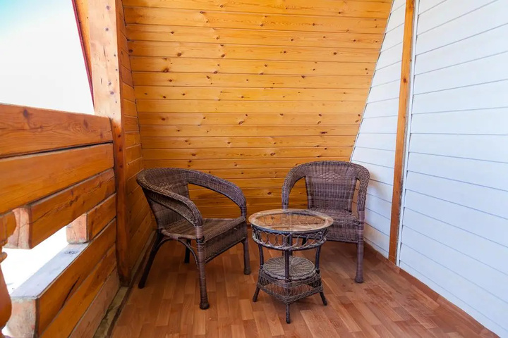 Terrace/Patio 8 of 17