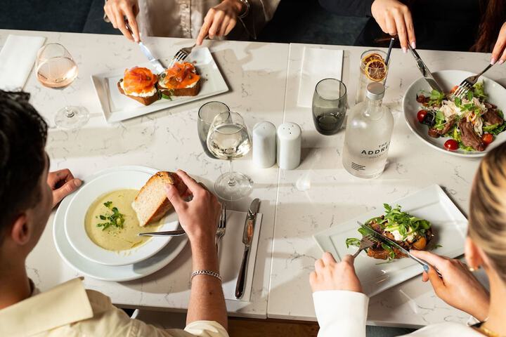 Dining 43 of 57