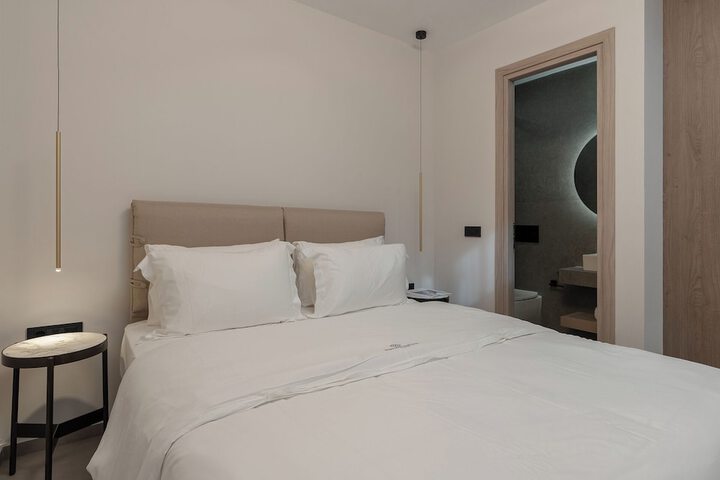 Room 19 of 72