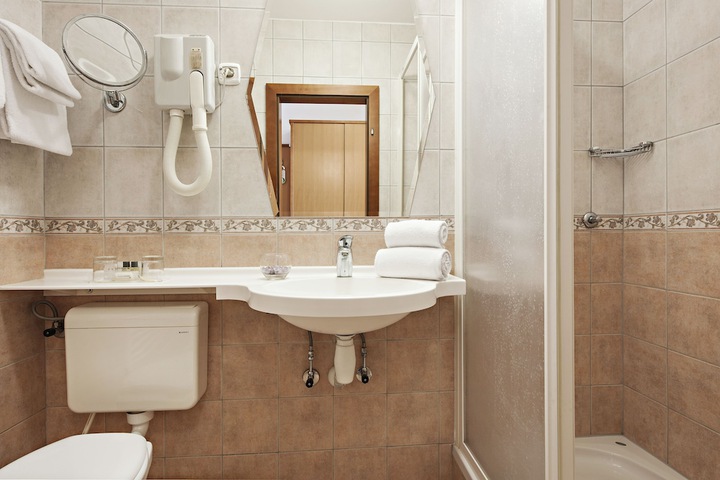 Clean Restrooms