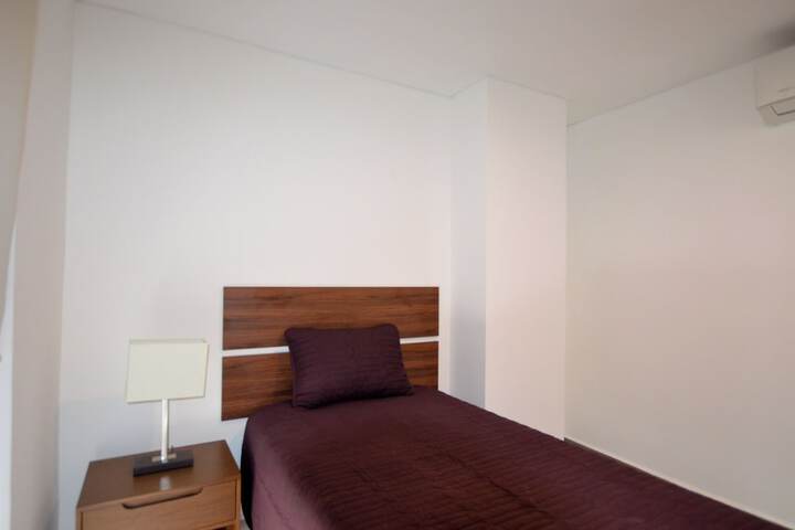 Room 5 of 270