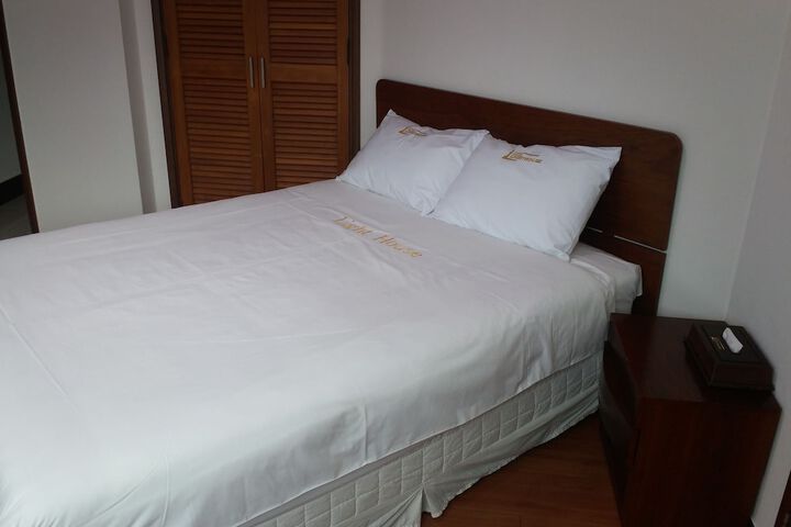 Room 19 of 47