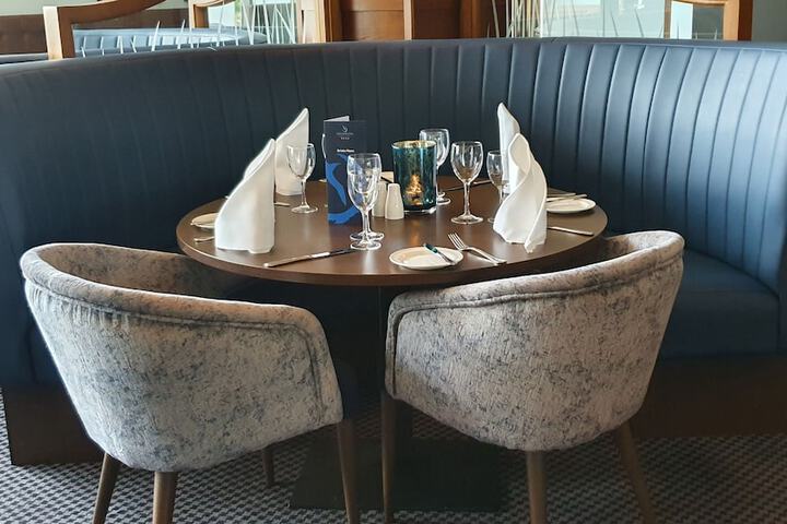 Dining 34 of 83