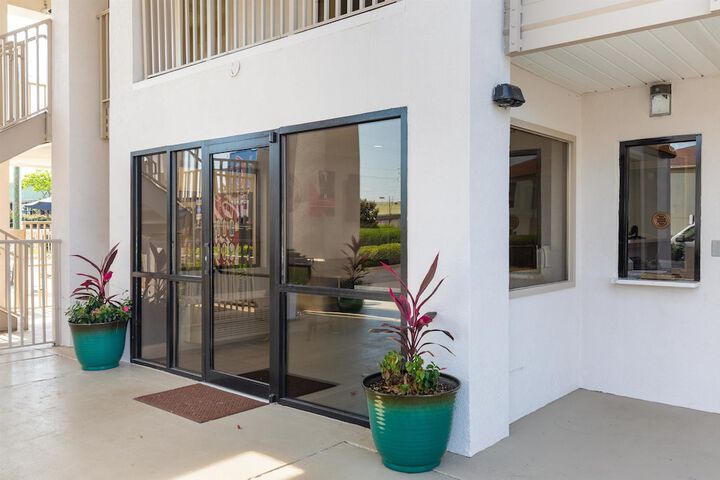 Terrace/Patio 30 of 30