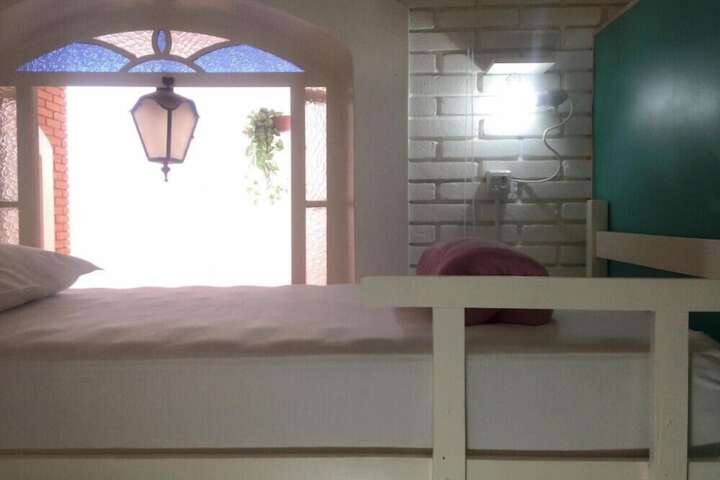 Room 18 of 32