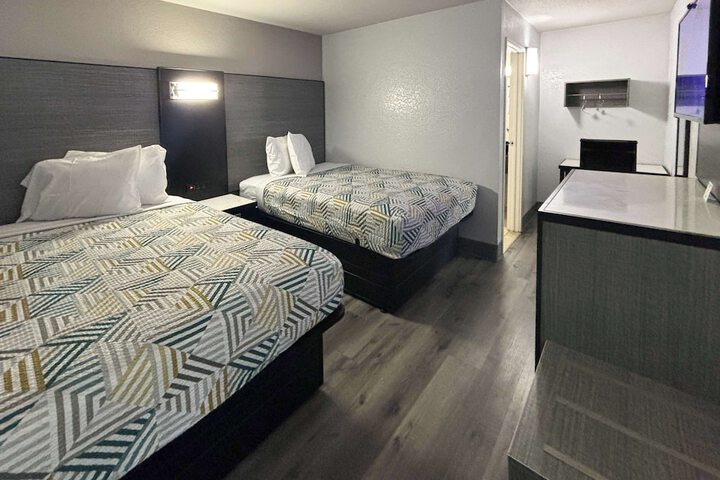 Room 29 of 55