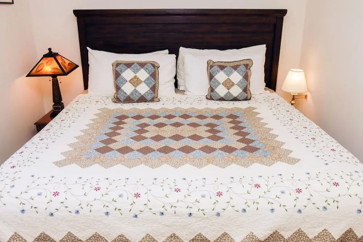 Fawn Valley Inn: 229