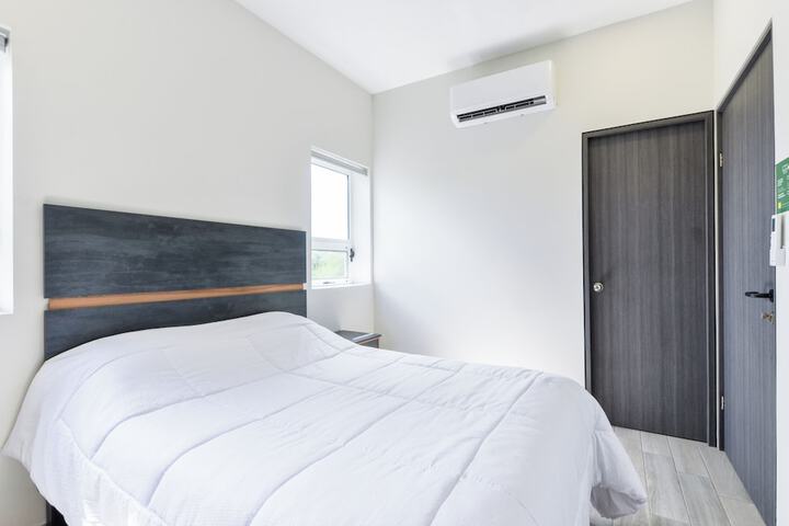 Room 75 of 228