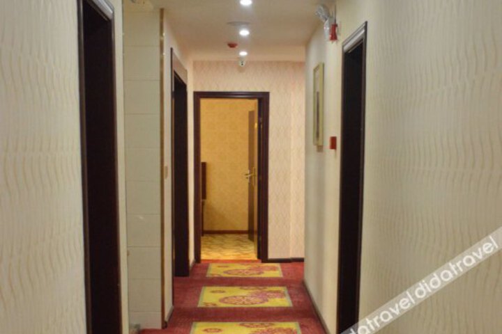 Kunming Yuanhe Hotel