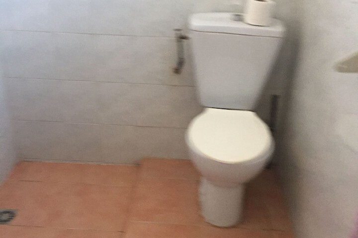 Room 15 of 24