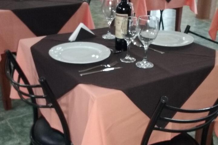Dining 44 of 108